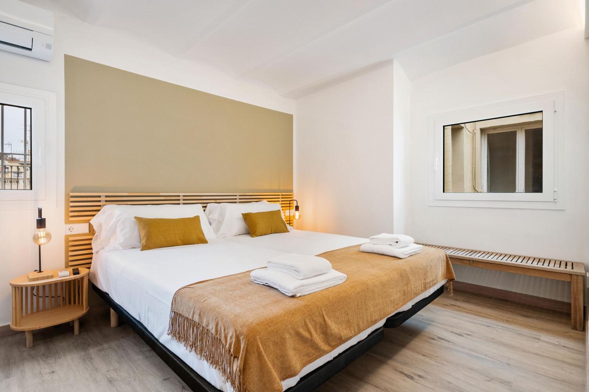 Flateli Pelayo H7 * Barcelone